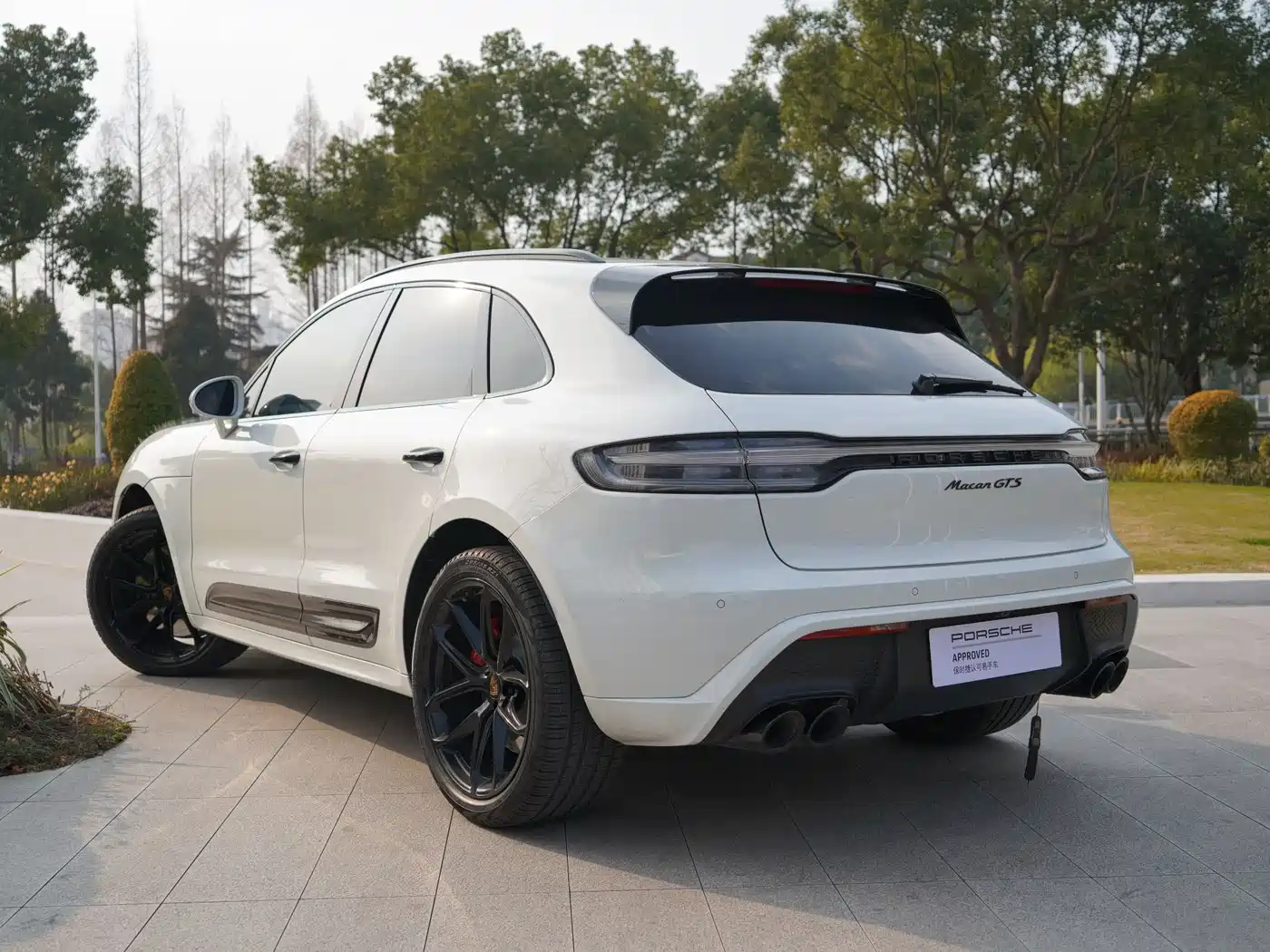Porsche Macan 2023 Macan GTS 2.9T фото 15
