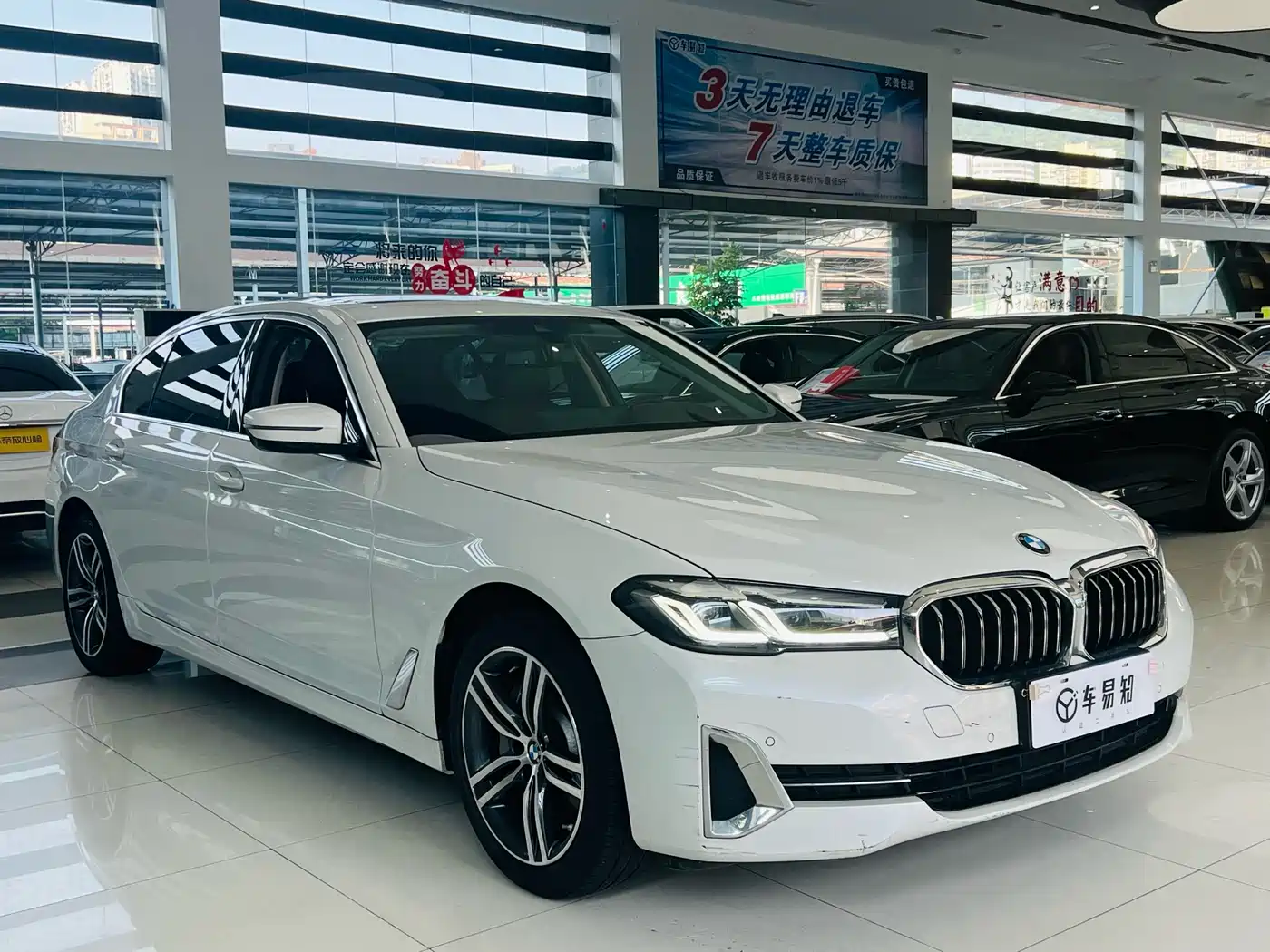 BMW 5 Series 2022 Facelift 530Li Leading Luxury Package фото 3
