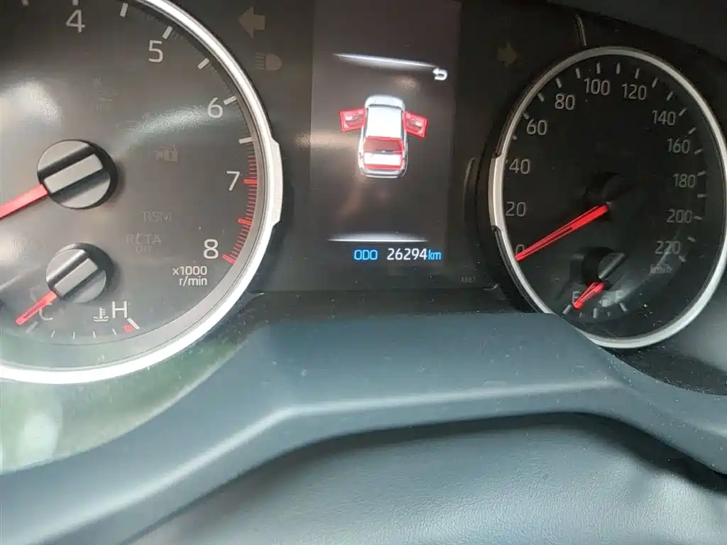 Toyota Wildlander 2023 2.0L CVT FWD Urban фото 8