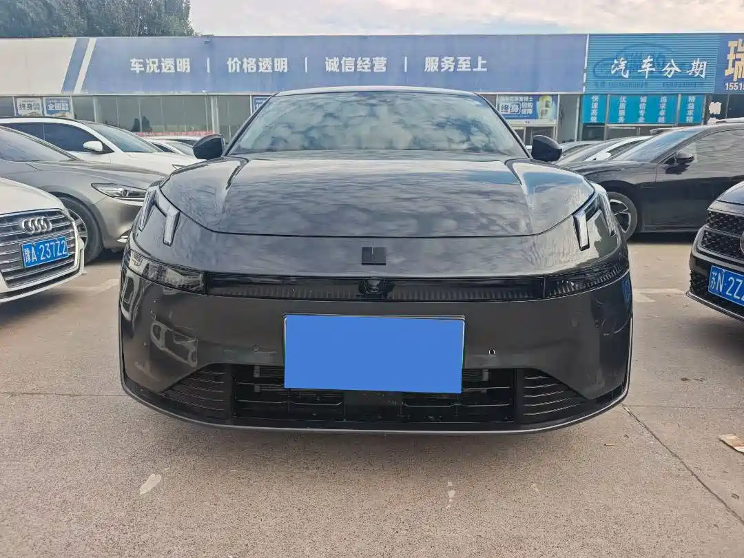 Lynk & Co 07 EM-P 2024 EM-P 126 Long Range Halo фото 2