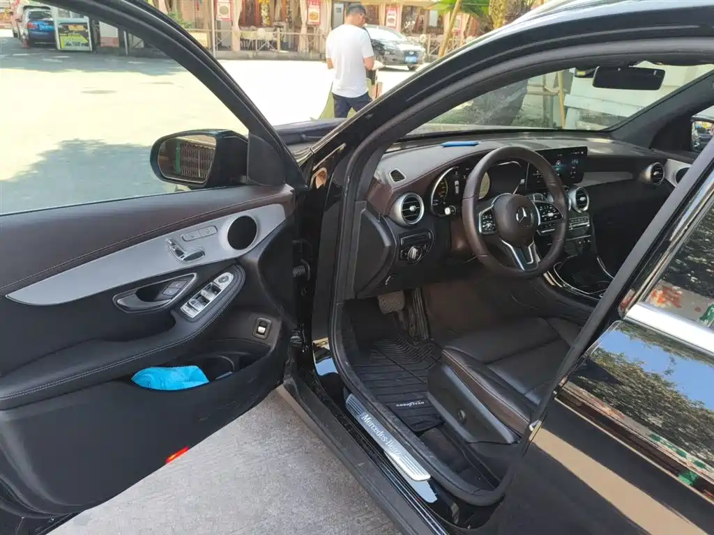 Mercedes-Benz GLC 2022 Facelift III GLC 260 L 4MATIC Dynamic фото 12