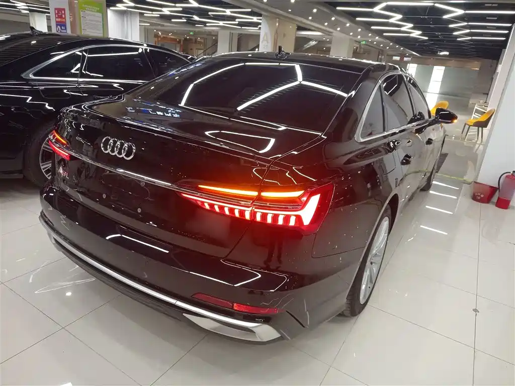 Audi A6L 2024 45 TFSI Premium Dynamic фото 7