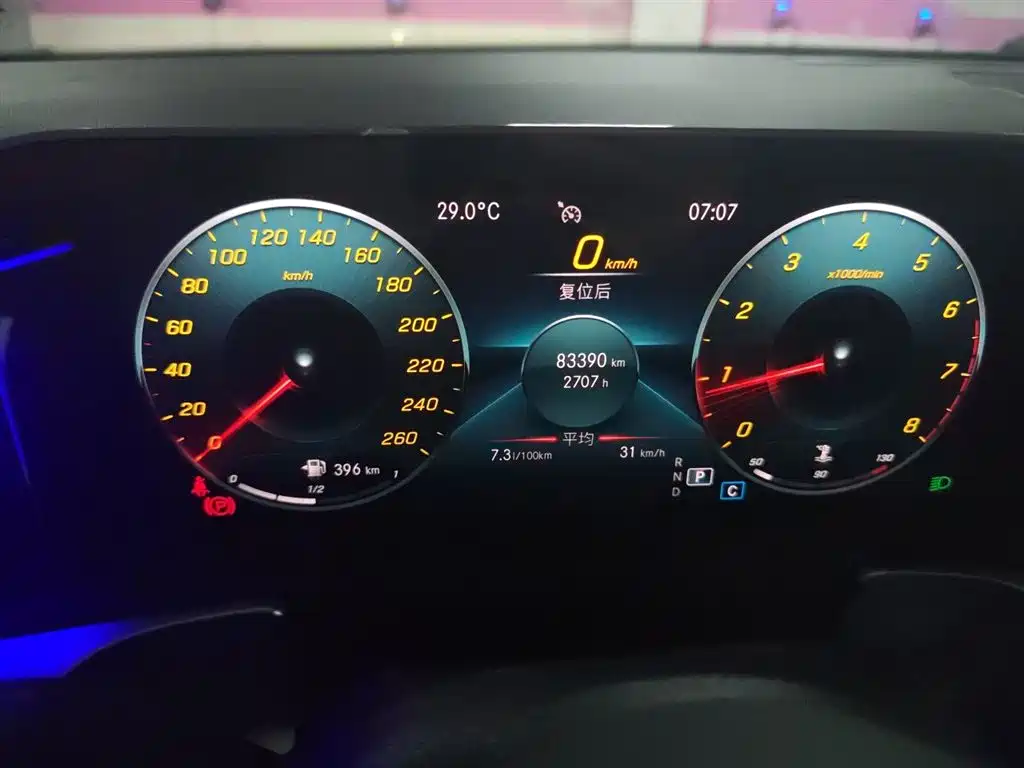 Mercedes-Benz GLB 2020 GLB 200 Dynamic фото 8