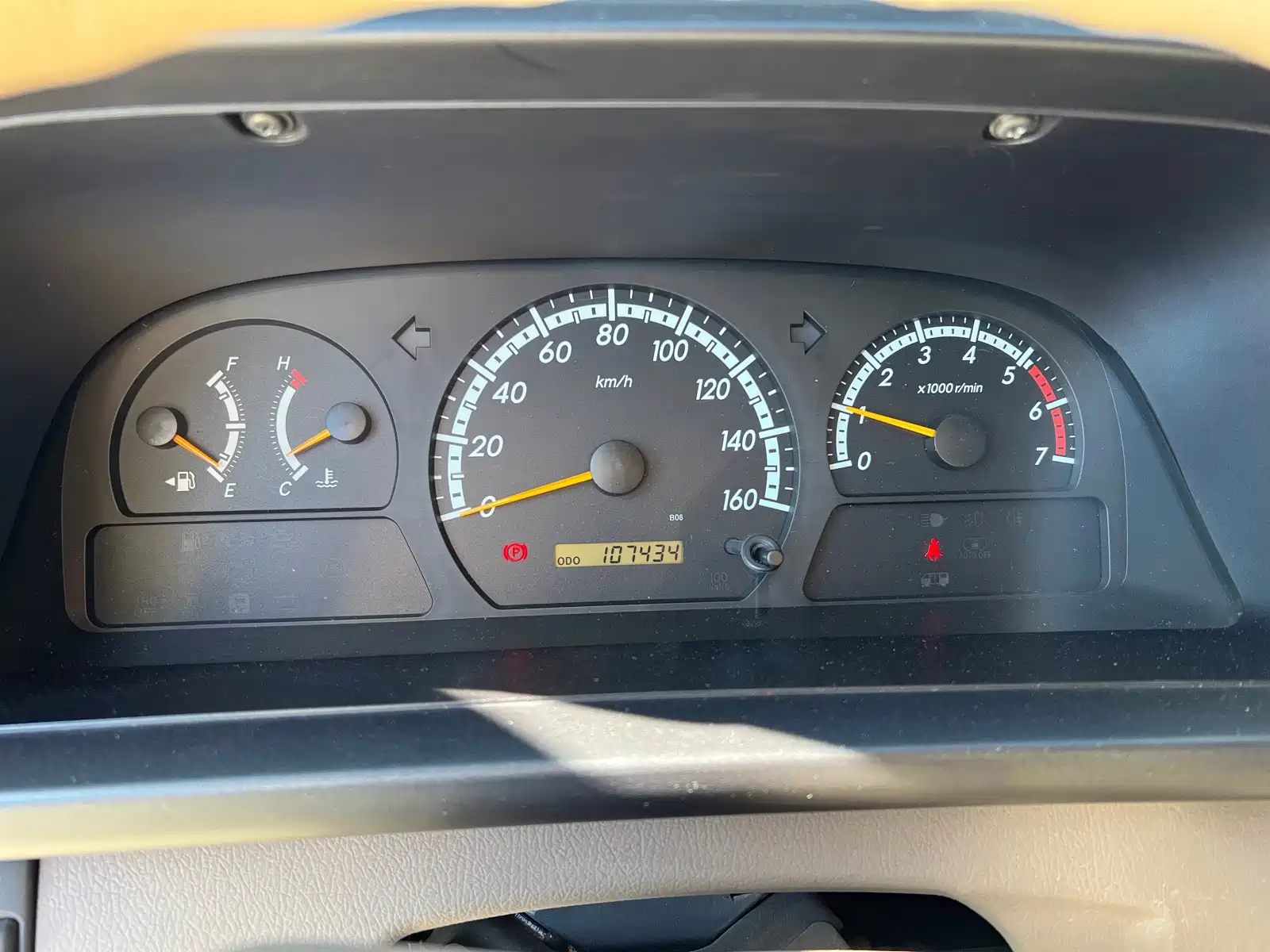 Photo 5 - Toyota Coaster