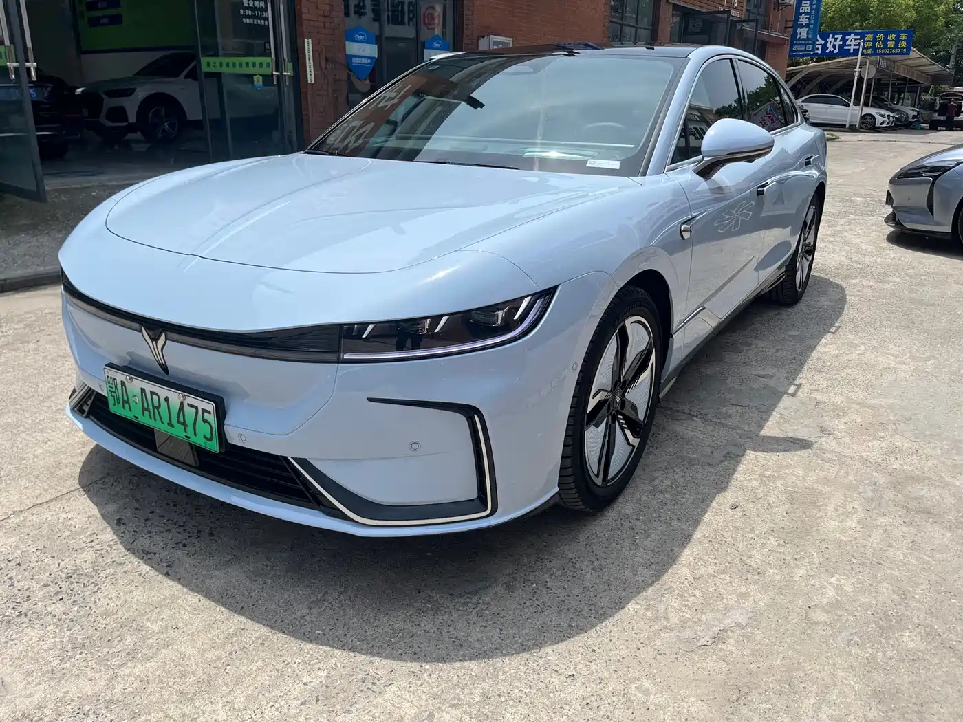 Voyah Auto VOYAH Zhuiguang 2023 4WD Standard Edition