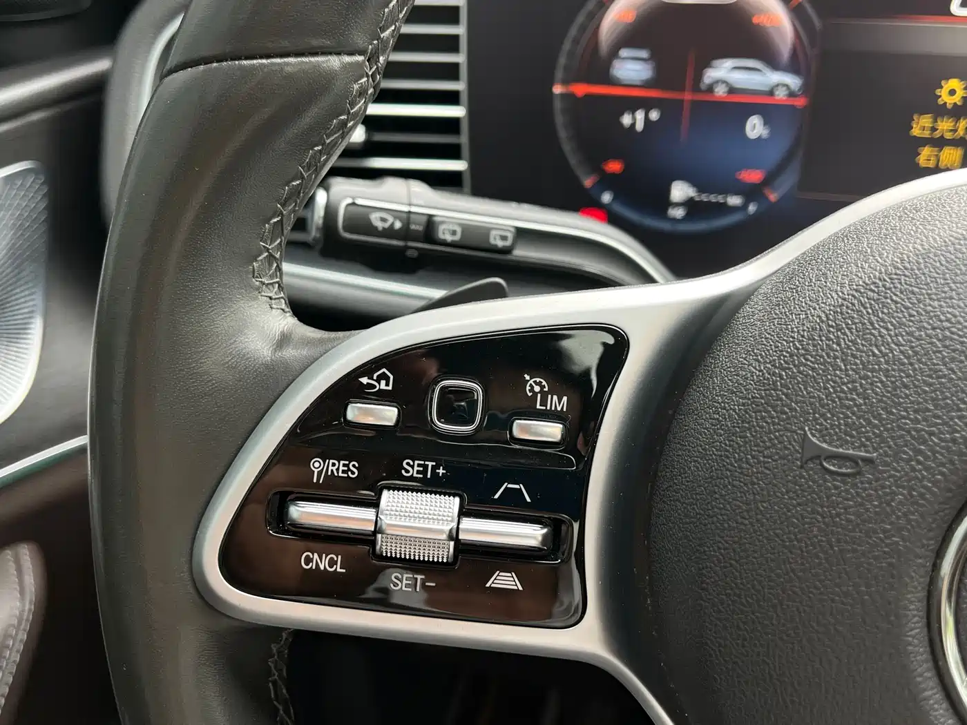 Mercedes-Benz GLE 2020 Facelift GLE 450 4MATIC Luxury фото 17