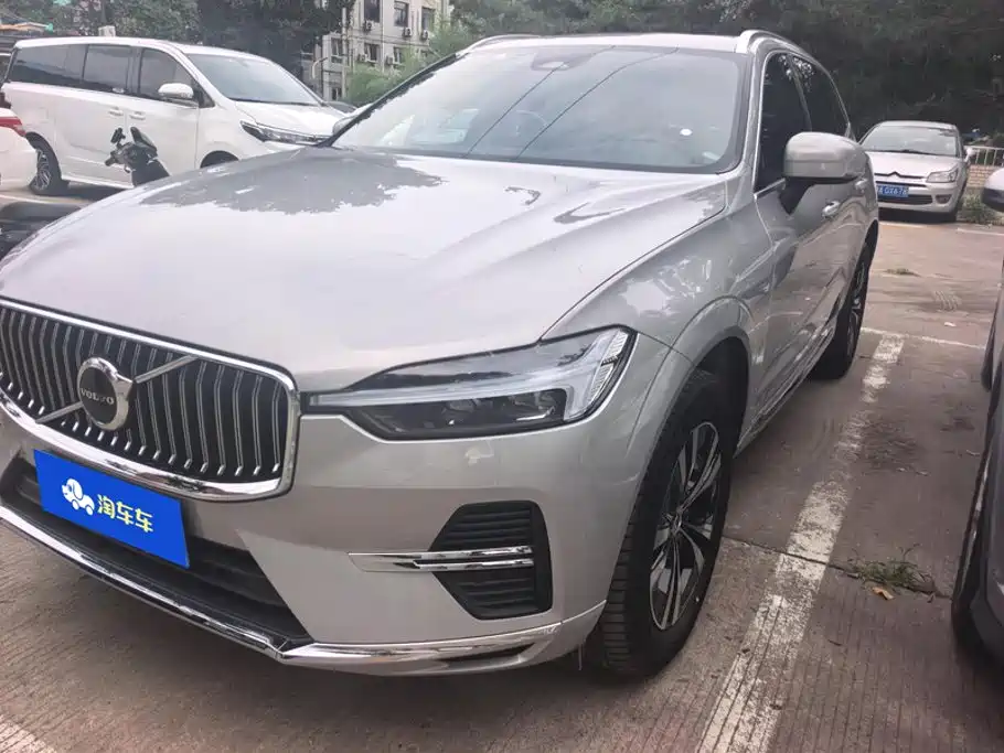  Volvo Volvo XC60 2022 B5 AWD R-Design