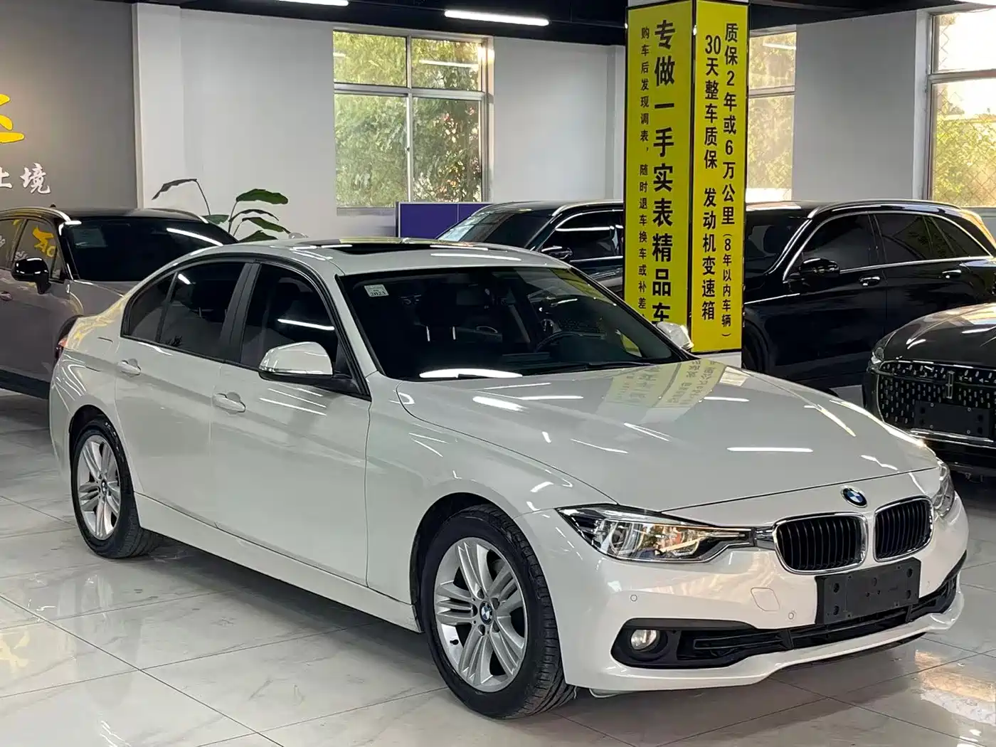 BMW 3 Series 2017 318i Fashion фото 3