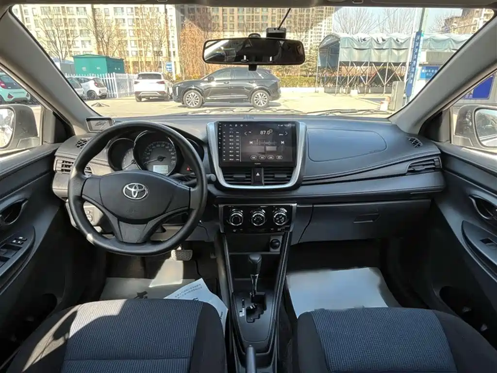 Toyota YARiS L Zhi Xiang 2019 1.5E CVT Charming China VI фото 13