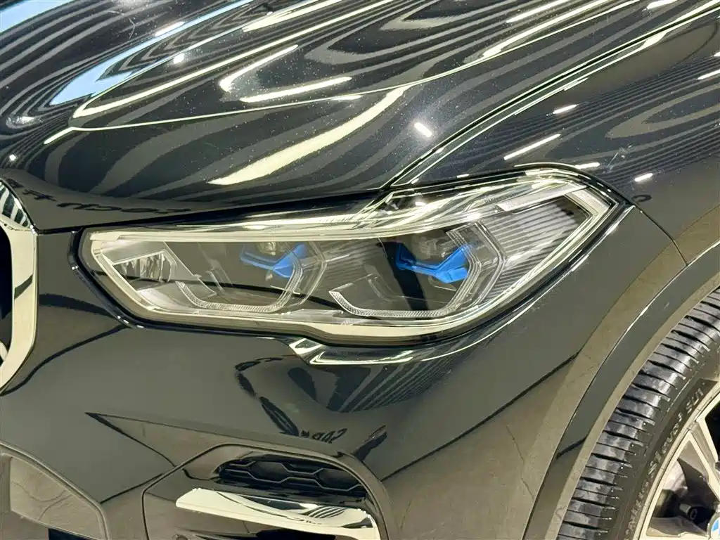 BMW X5 2022 xDrive 30Li Premium M Sport Package фото 9