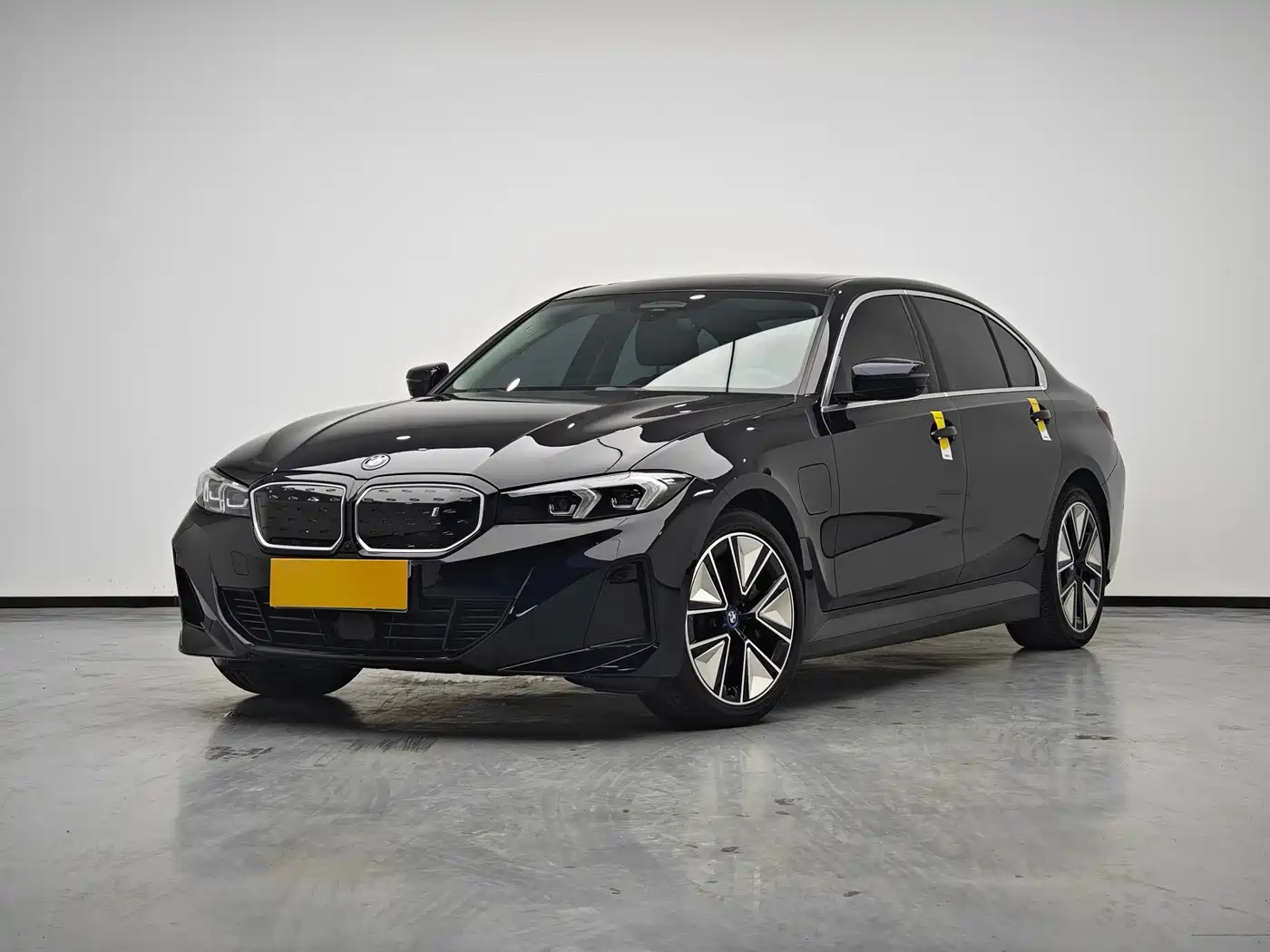 BMW i3 2022 eDrive 35 L фото 2