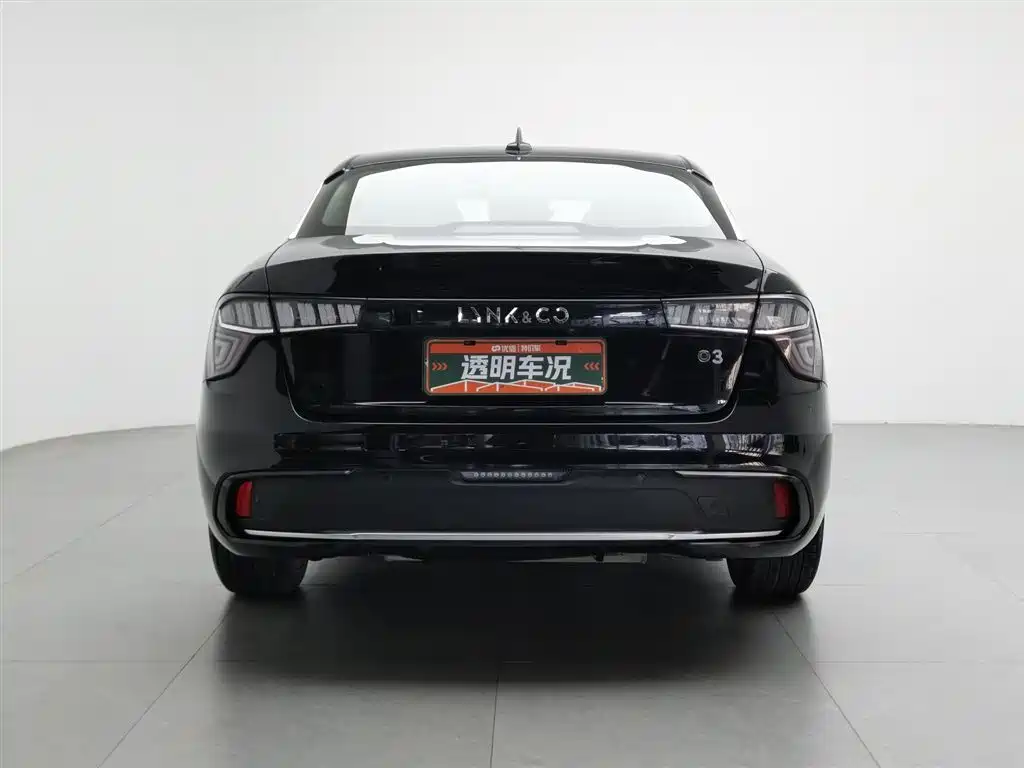 Lynk & Co 03 2019 1.5TD DCT Model China VI фото 4