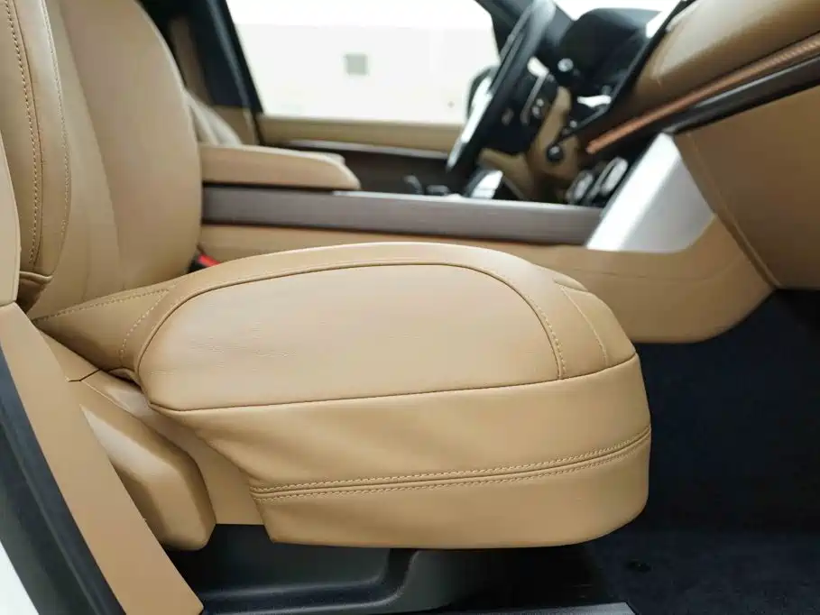 Фото 24 - Land Rover Range Rover