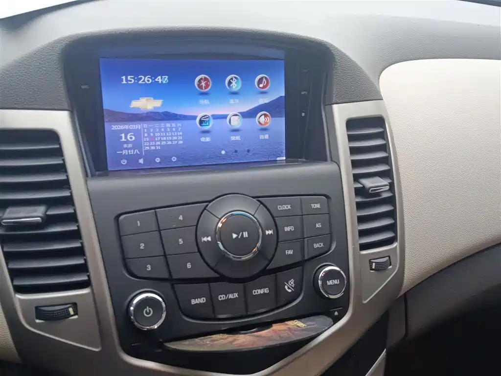 Chevrolet Cruze 2015 1.5L Classic SL MT фото 6