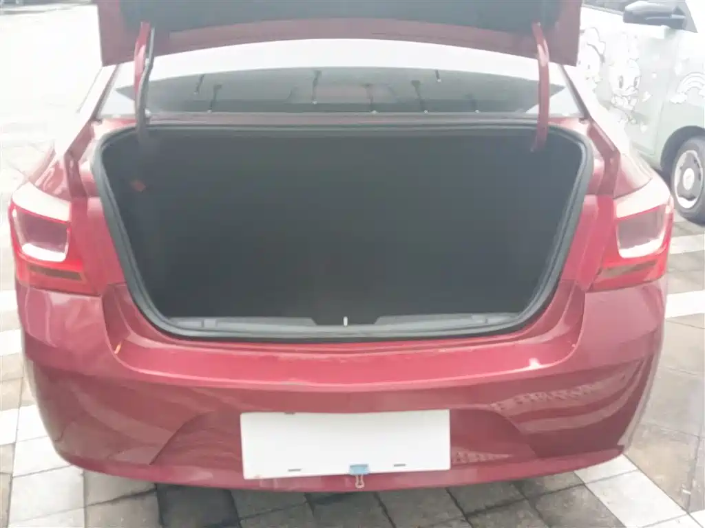 Chevrolet Cruze 2015 1.5L Classic SL MT фото 10