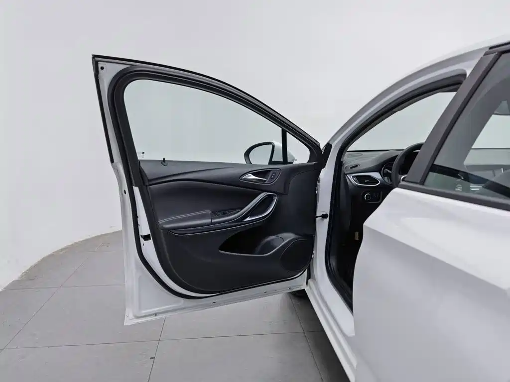 Buick Verano 2016 2016 Hatchback 15S Automatic Leading