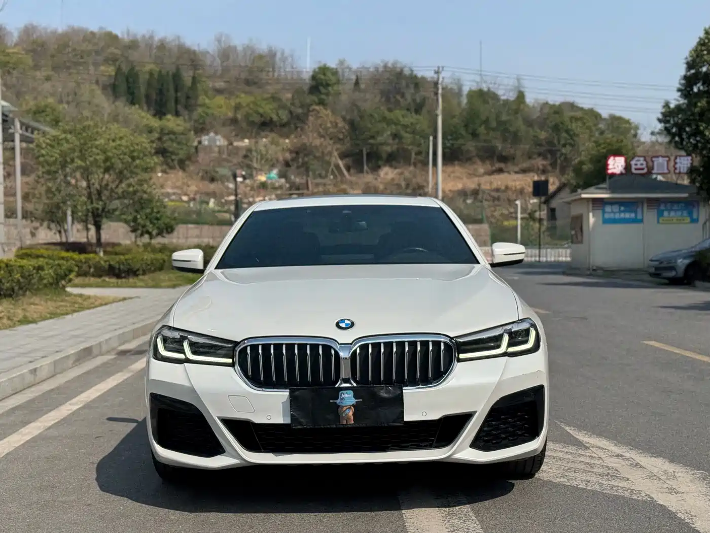 BMW 5 Series 2022 525Li M Sport Package фото 2