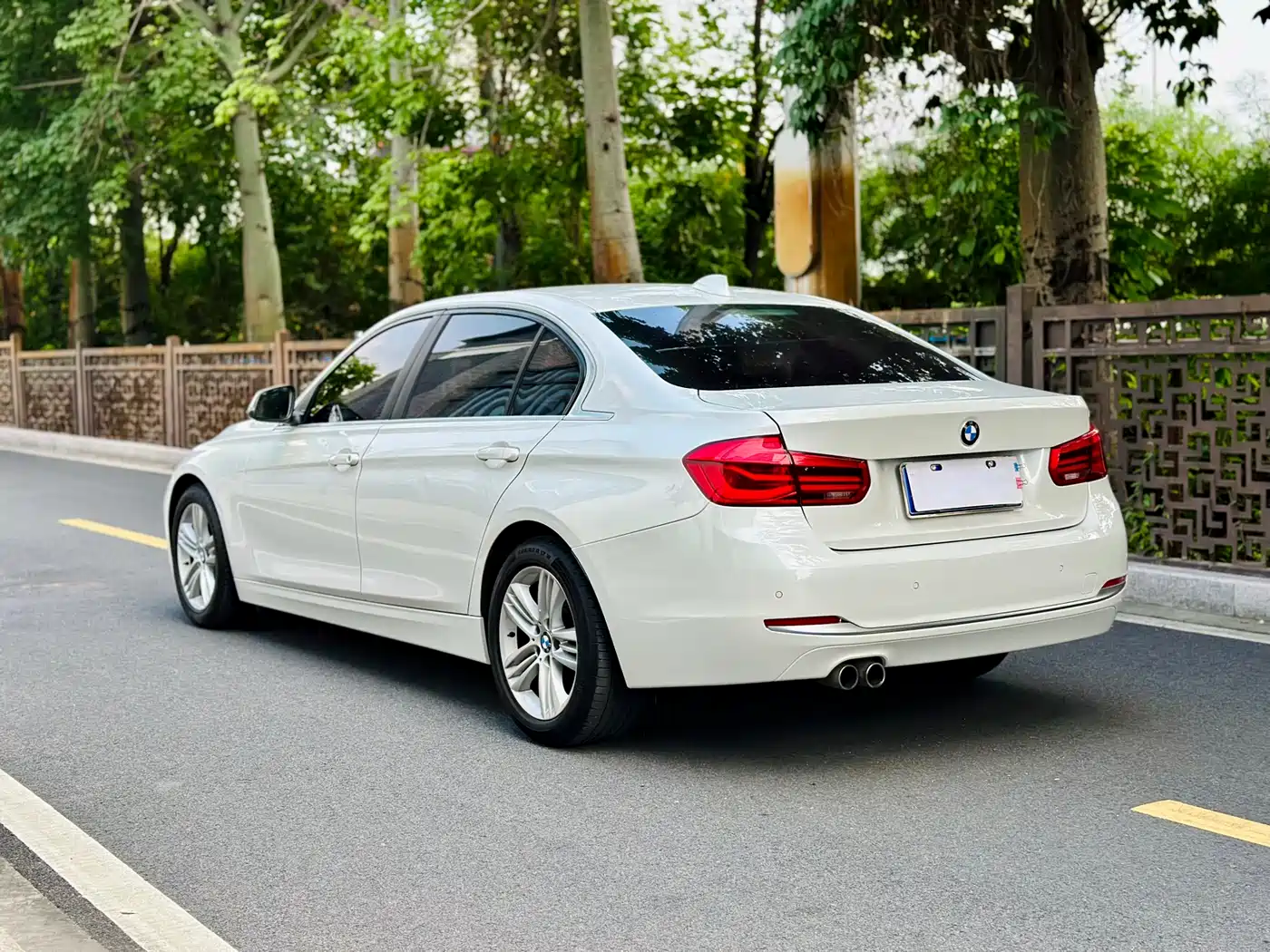 BMW 3 Series 2017 320Li Fashion фото 4