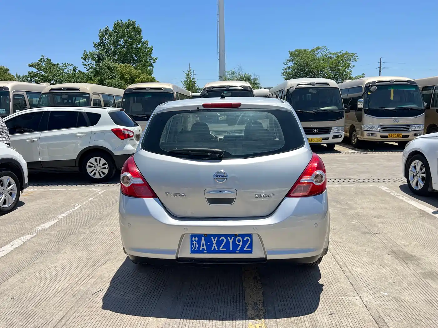 Nissan Tiida 2011 2011 1.6L CVT Luxury