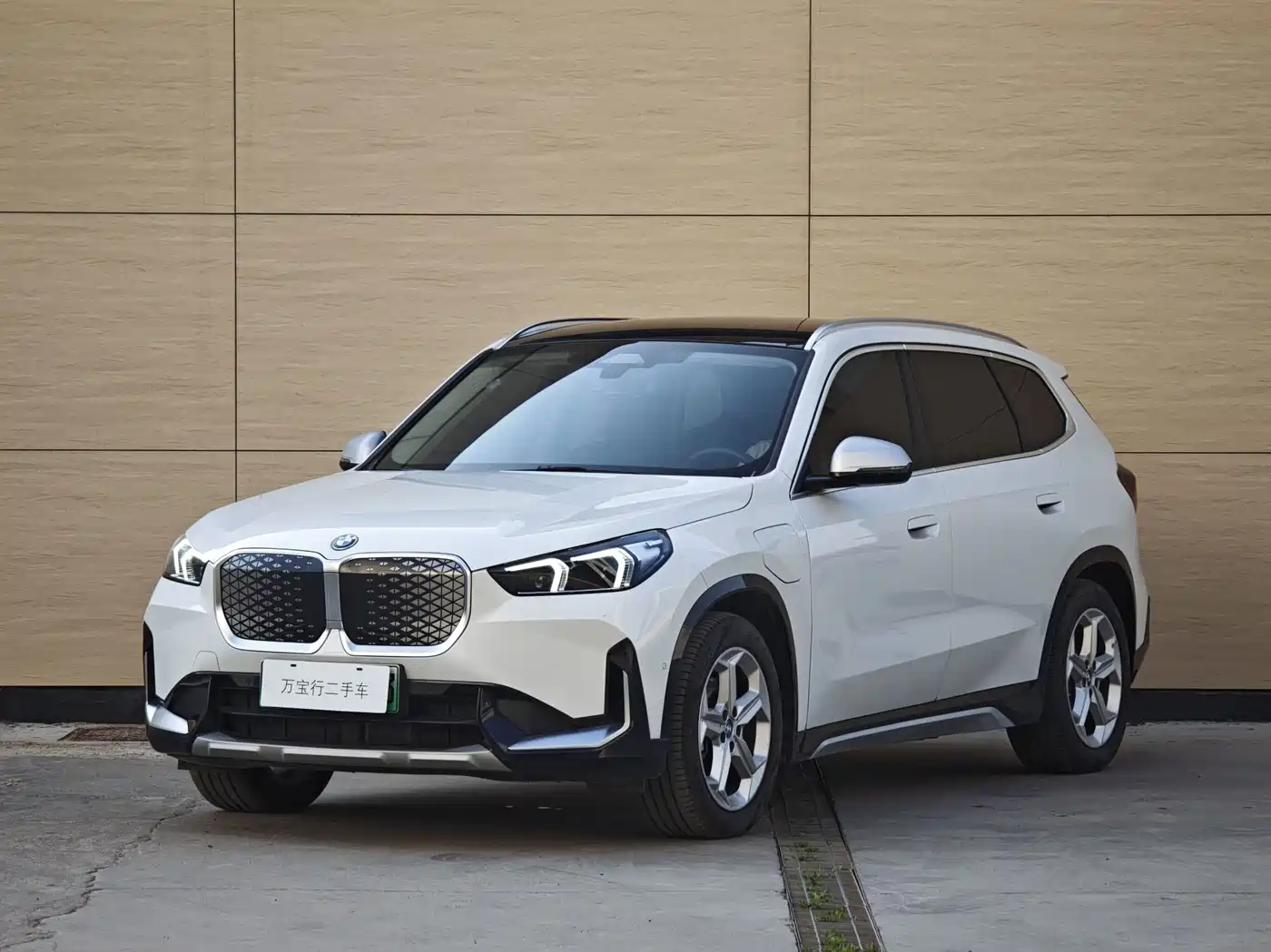 BMW iX1 2025 eDrive25L X Design Package