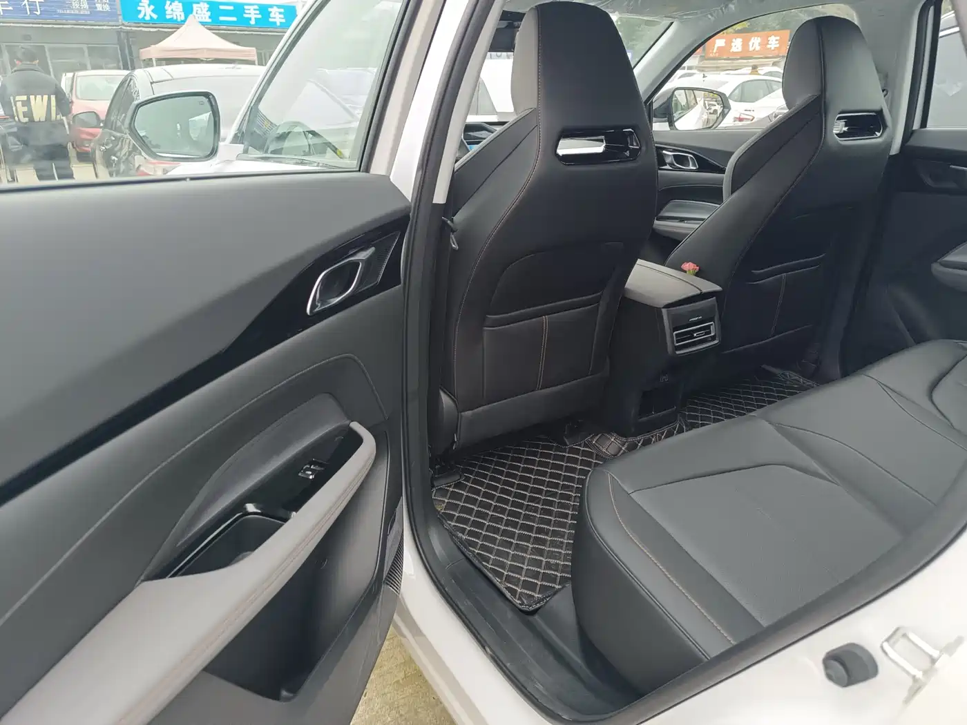 CHANGAN CHANGAN AUCHAN Z6