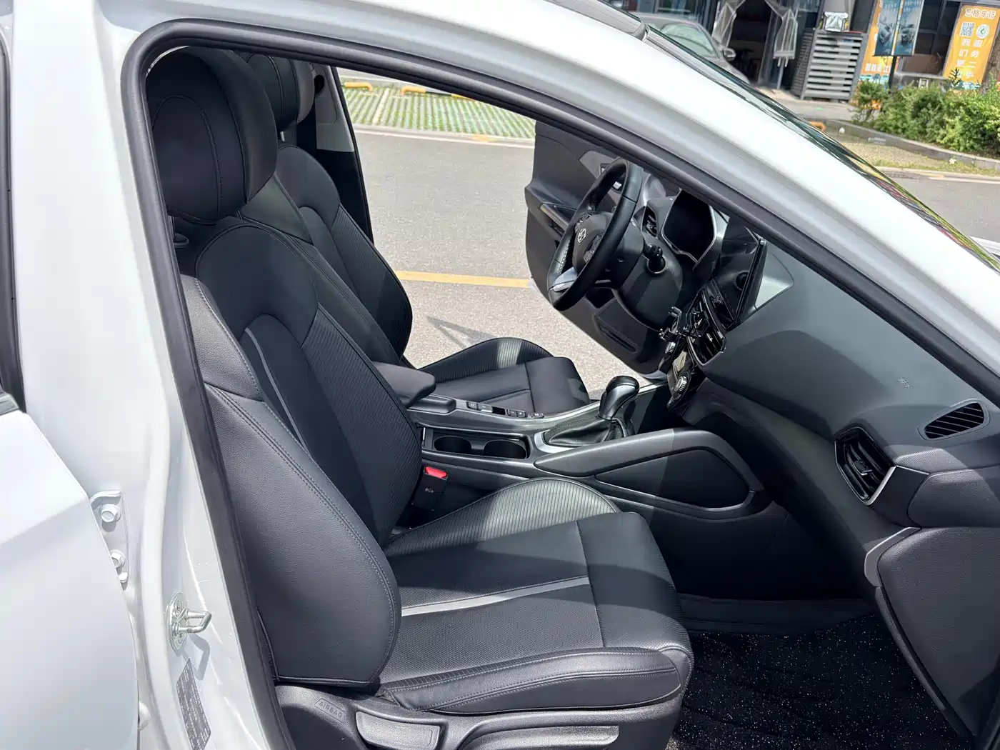 Hyundai Fista 2021 280TGDi Luxury Sport Dynamic Edition фото 11