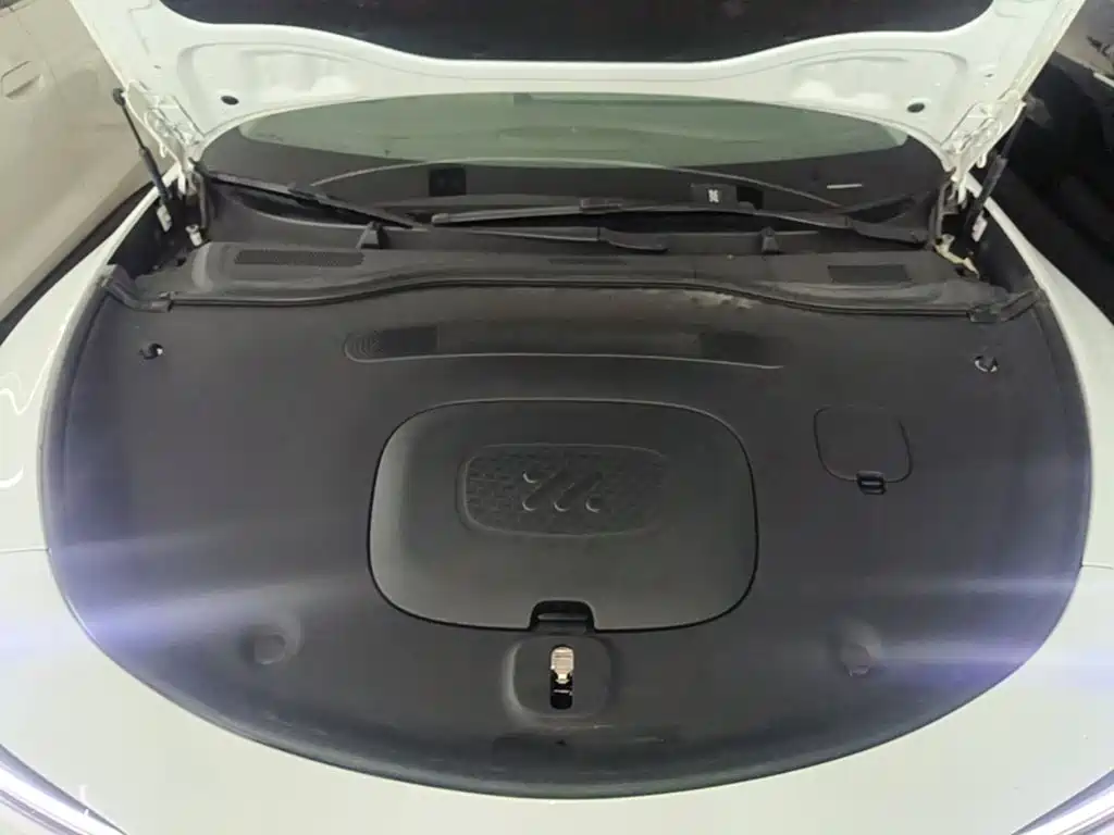 IM Motors IM L6 2025 2024 Max Standard Edition
