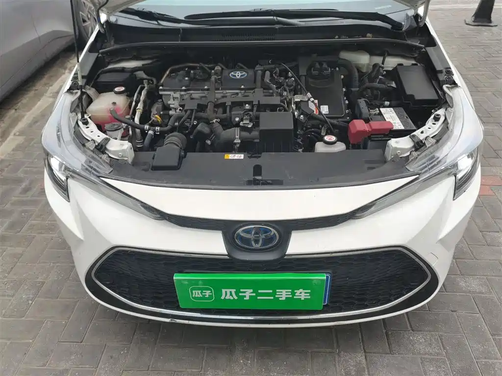Toyota Levin 2022 Dual Engine 1.8H E-CVT Luxury Edition фото 16