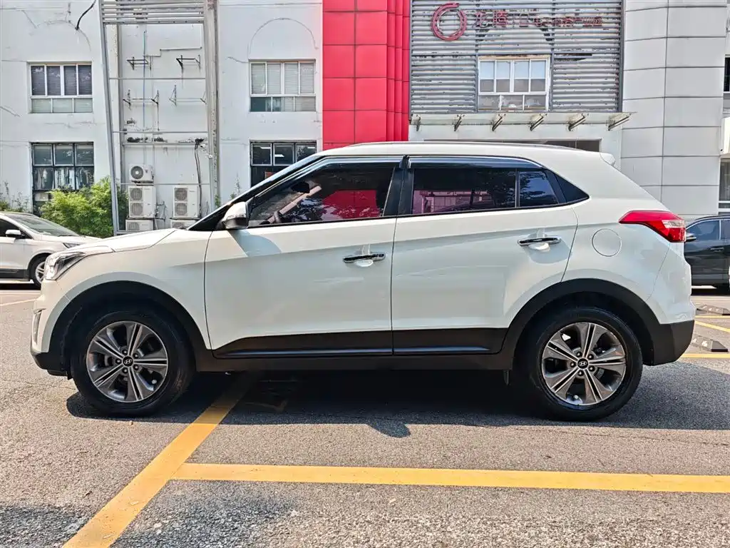 Hyundai Beijing Hyundai ix25 2017 1.6L Automatic Smart Edition фото 8