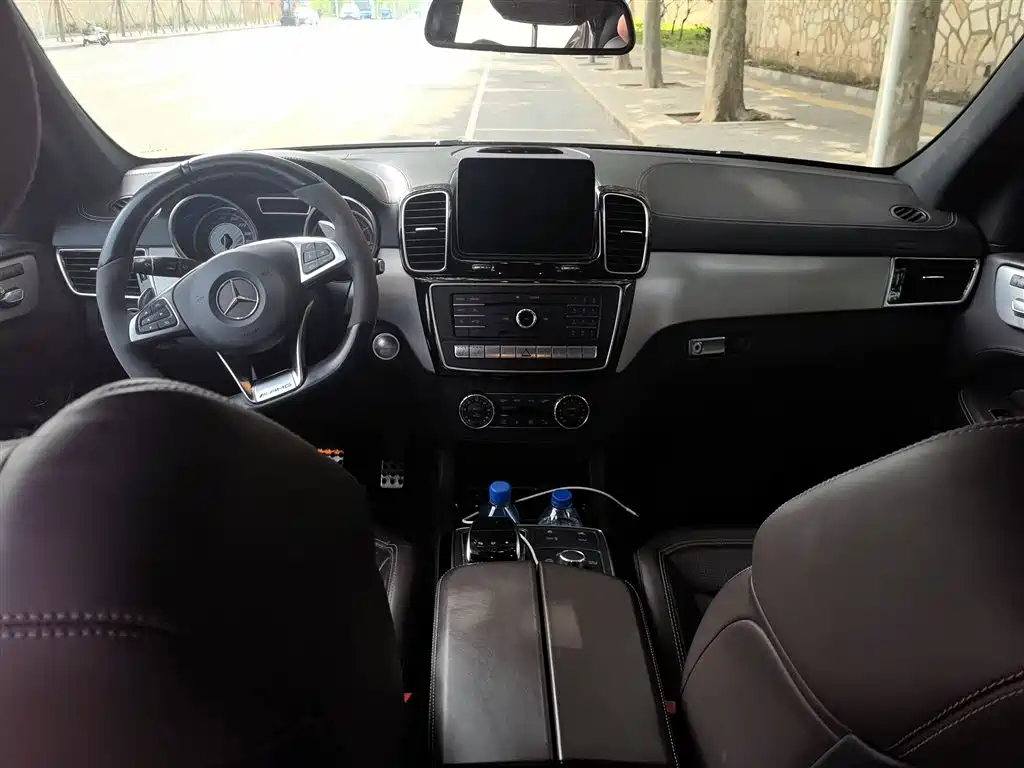 Mercedes-Benz GLE AMG 2015 AMG GLE 63 S 4MATIC фото 10