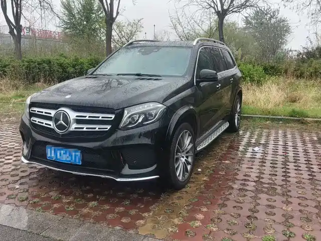MERCEDES-BENZ GLS