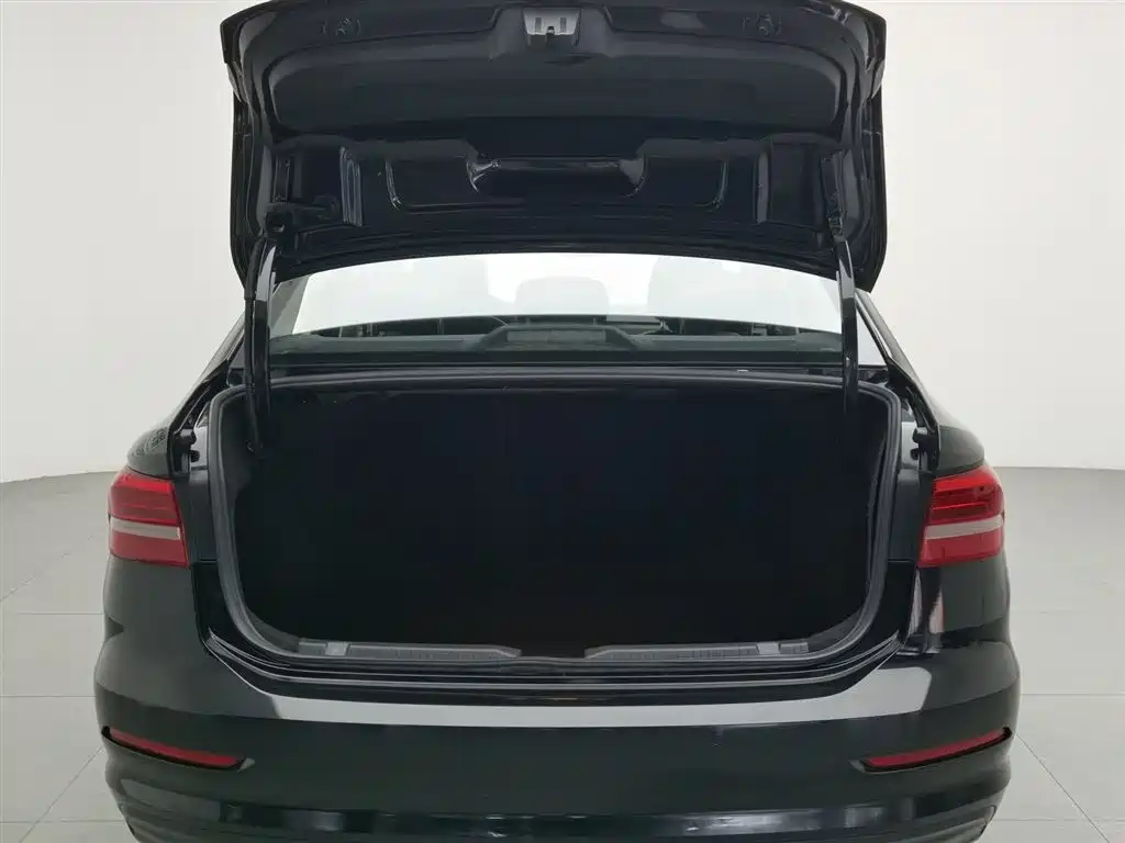 Volkswagen Lavida 2019 1.5L Automatic Trend Edition China VI фото 16