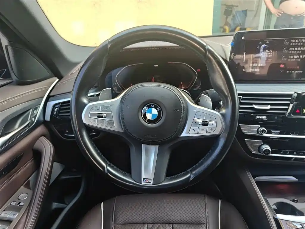 BMW 5 Series 2022 Model Second Facelift 530Li Leading M Sport Package фото 6