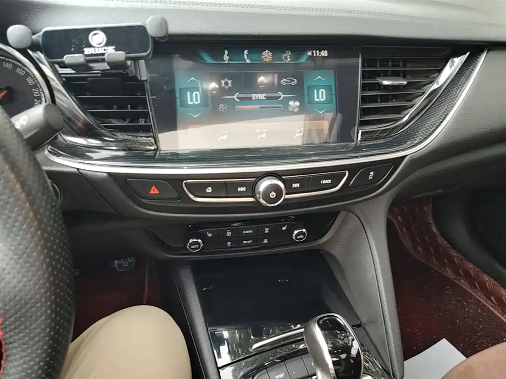 Buick Regal 2017 20T Elite Type фото 13