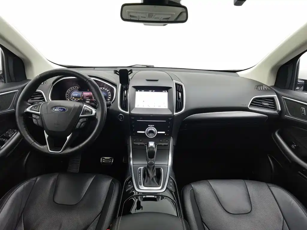 Фото 5 - Ford Edge