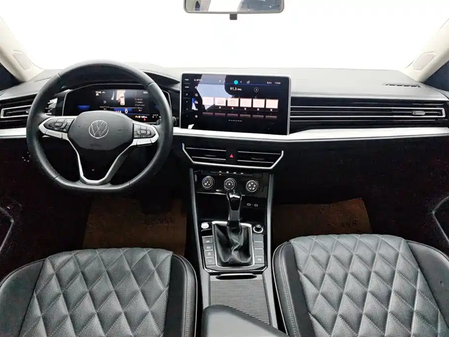 Volkswagen Sagitar 2024 300TSI DSG Surpass Edition фото 12