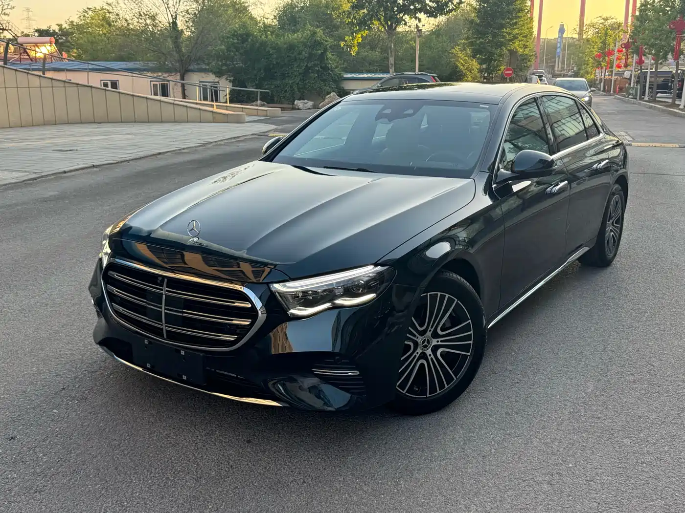 Mercedes-Benz E-Class 2024 Facelift E 260 L 4MATIC фото 24