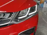 Фото 24 - Geely Coolray