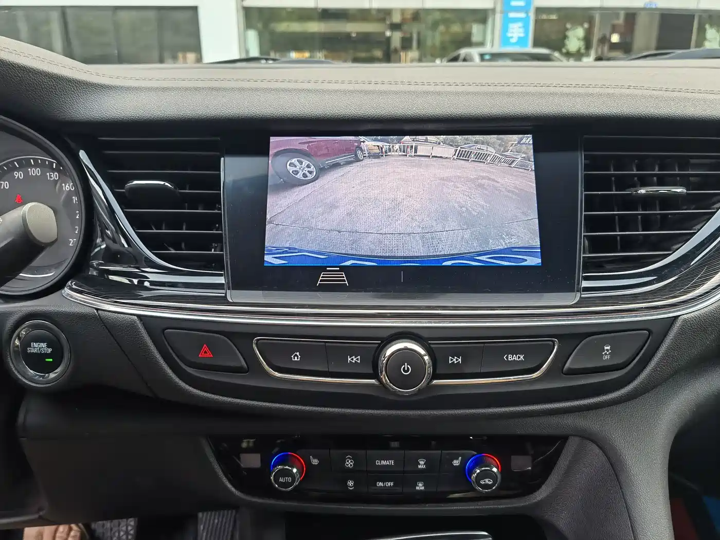 Buick Regal 2024 25T Ultra Comfort Edition фото 20