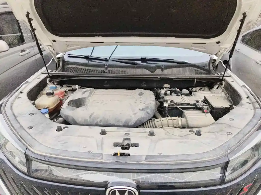 Фото 9 - Changan CS75 PLUS