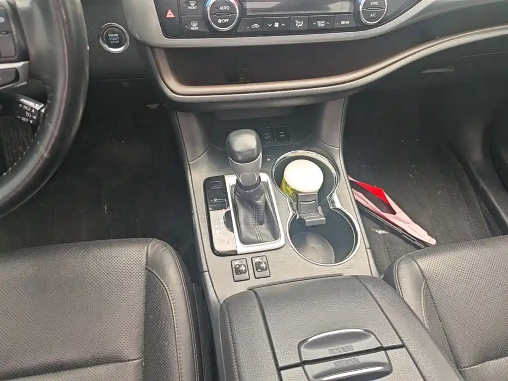 Toyota Highlander 2015 2.0T AWD Luxury Edition 7-seater фото 14