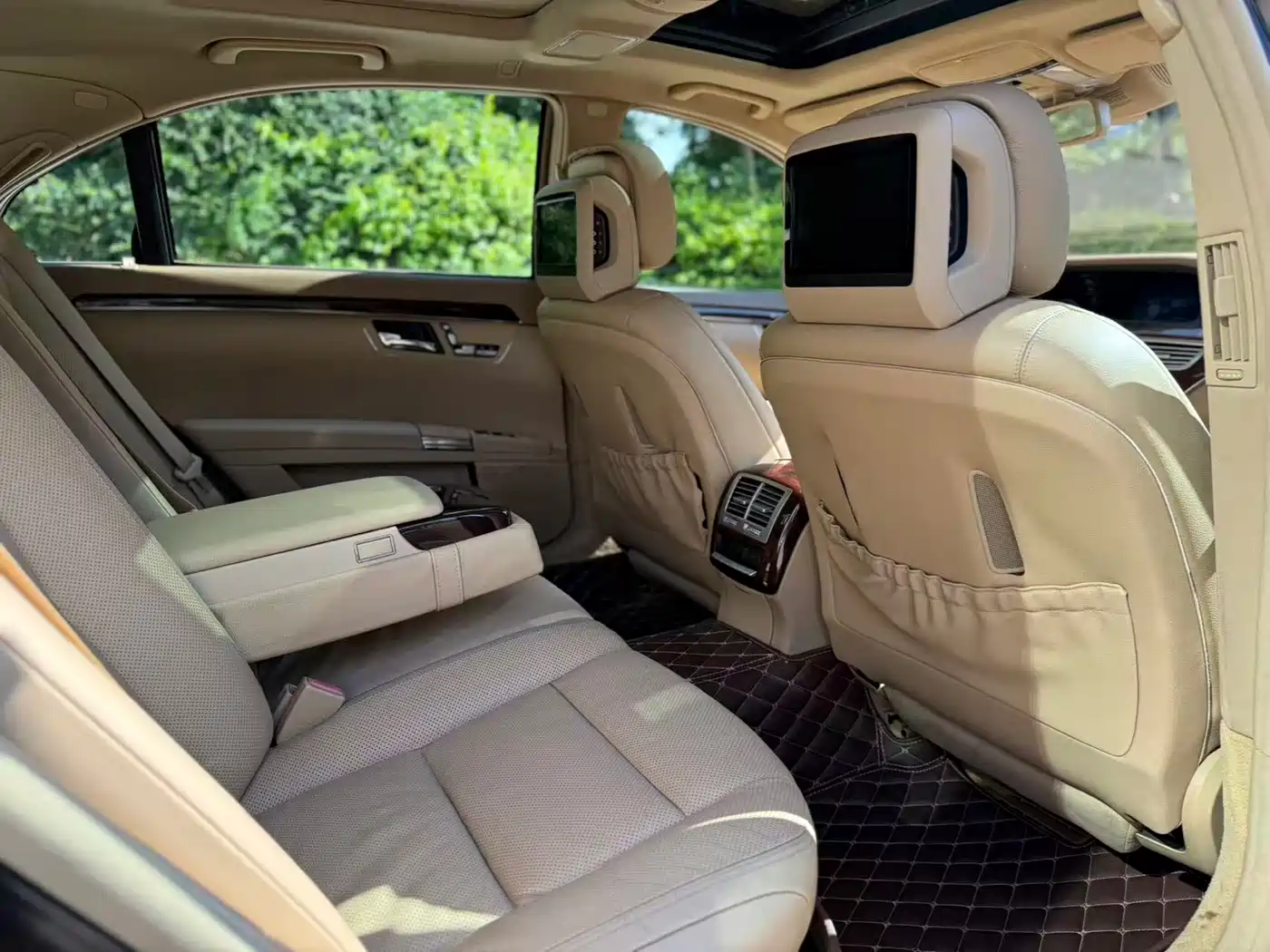 Brabus S-Class 2011 40S фото 8