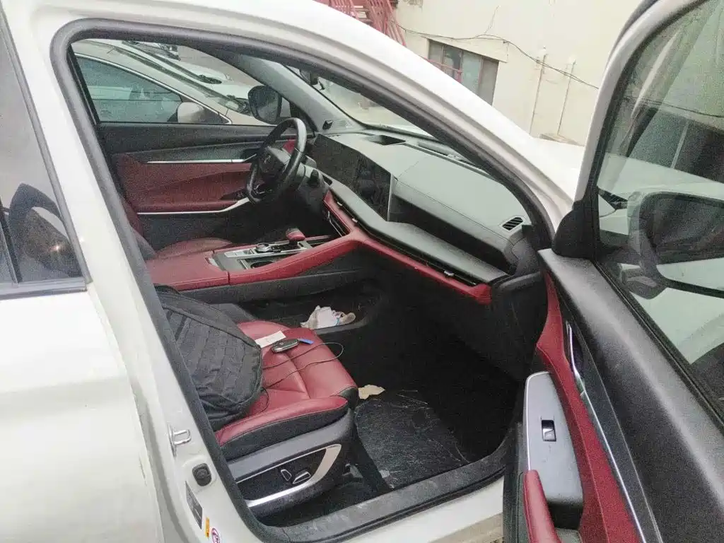 Фото 10 - Changan CS75 PLUS