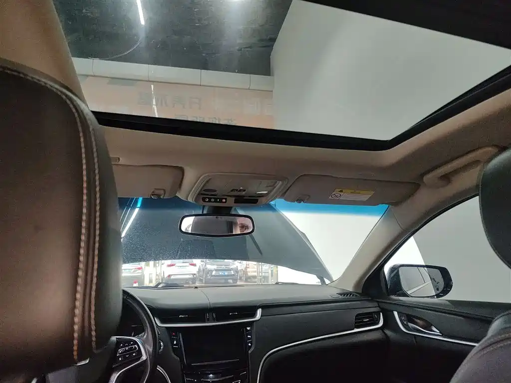 Cadillac XTS 2018 28T Technology фото 18