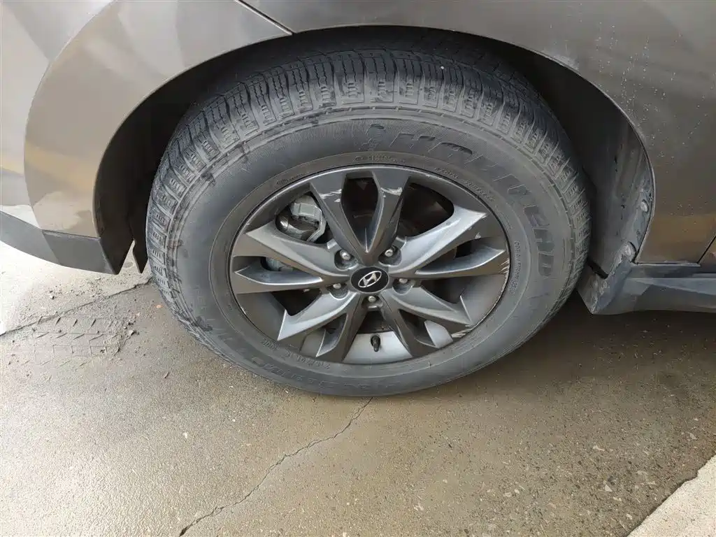 Hyundai Beijing Hyundai ix35 2015 2.0L Automatic 2WD Comfort China IV фото 23