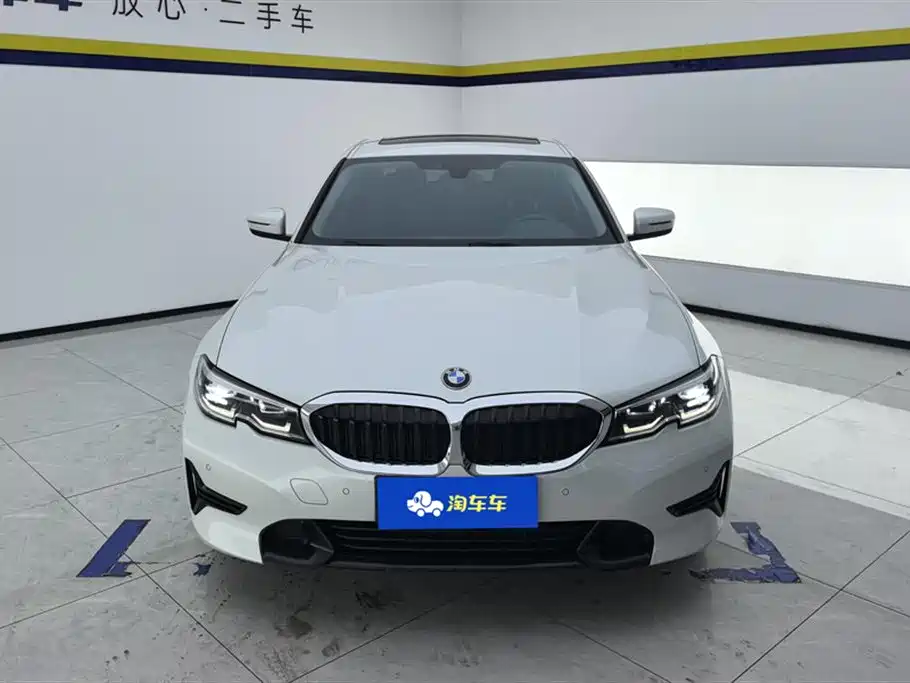 BMW 3 Series 2020 320i Sport Package фото 2