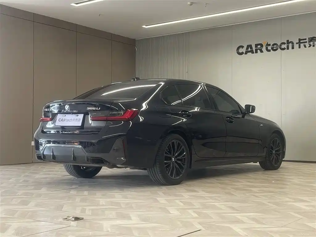 BMW 3 Series 2024 325Li M Sport Shadowline Package фото 5