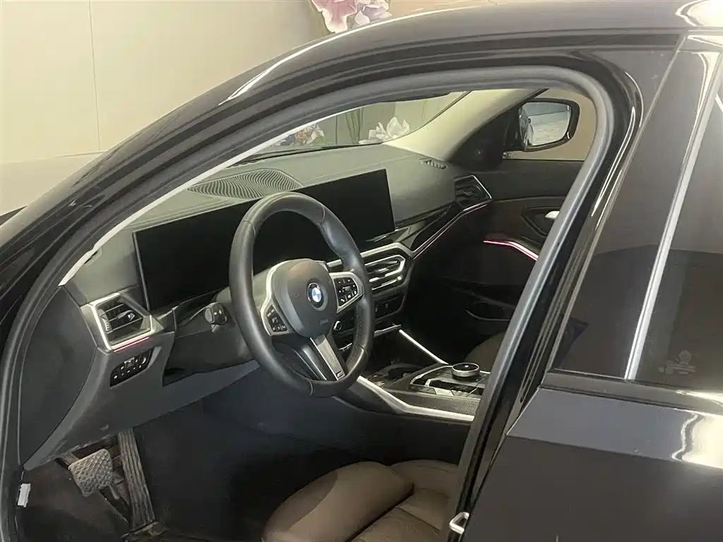 BMW 3 Series 2024 325Li M Sport Shadowline Package фото 20