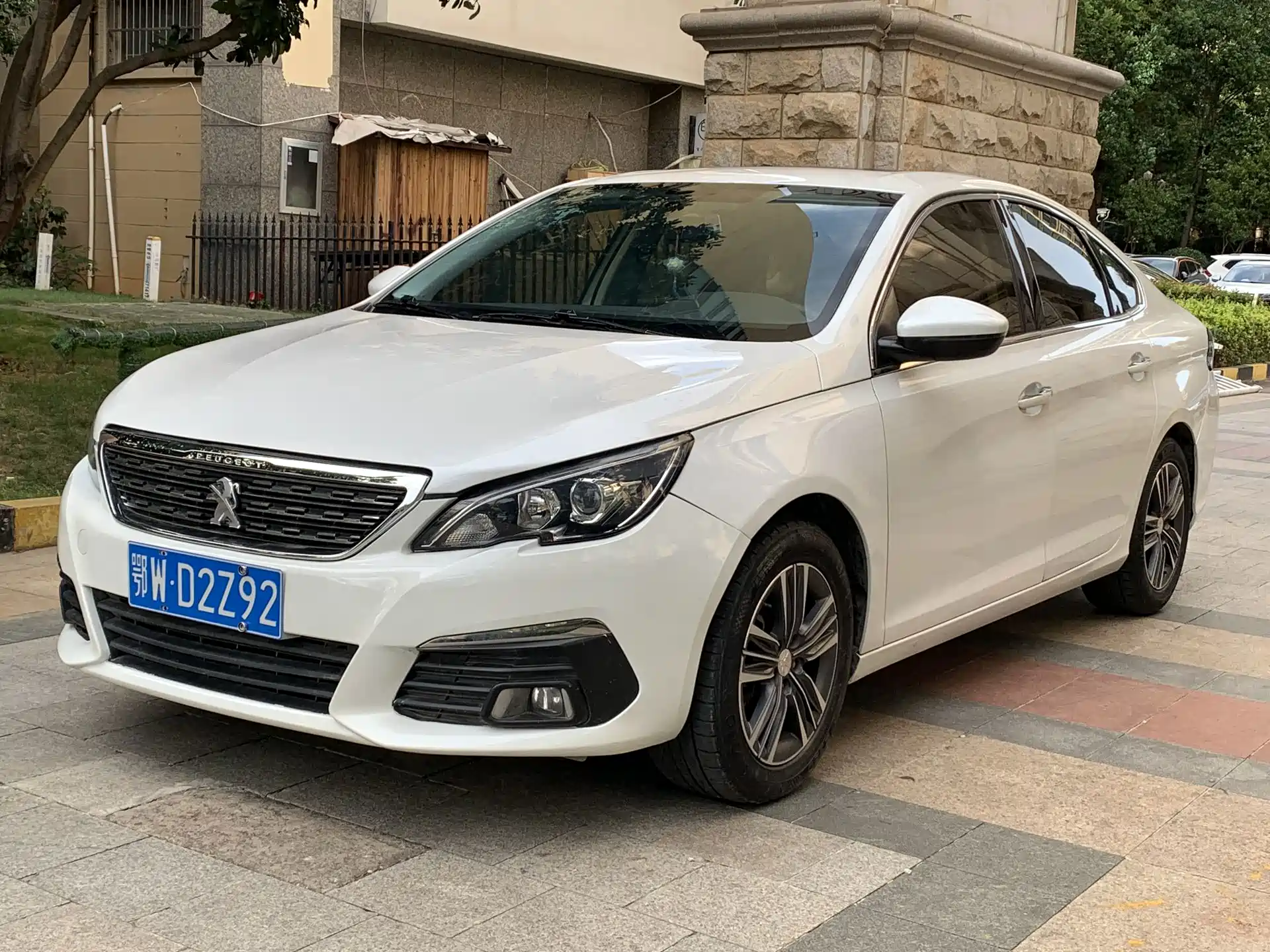 Photo 1 - Peugeot 308
