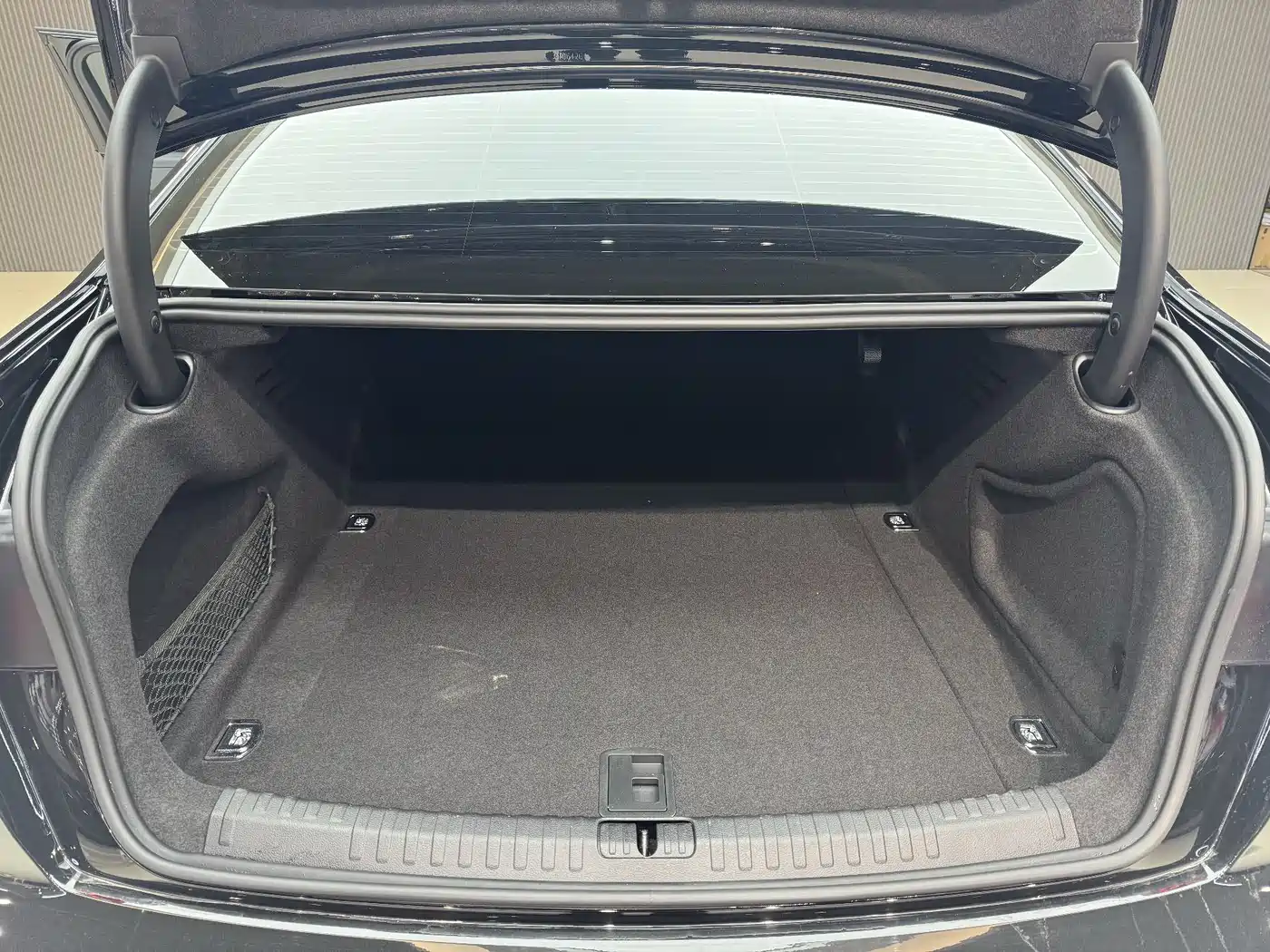 Audi A6L 2023 45 TFSI quattro Premium Dynamic фото 16